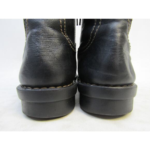 Clarks Womens Sz 7.5 M Black Leather Zip Ankle Fashion Boots Bootie - Picture 8 of 11